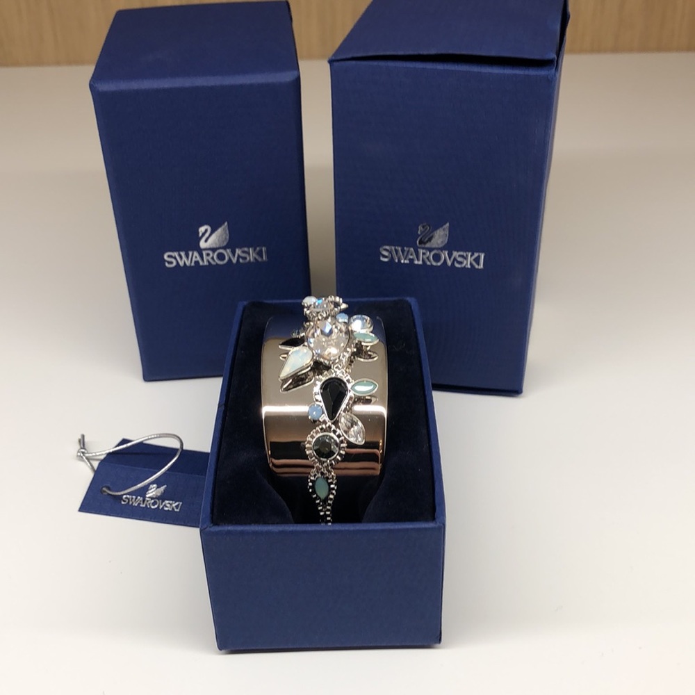 Swarovski Rachel Bangle - Picture 5 of 6